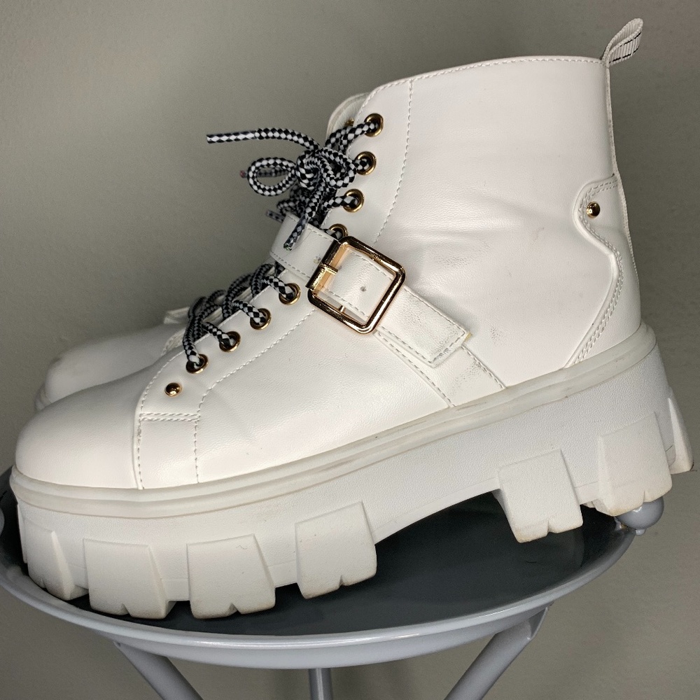 Forever 21 White Platform Boots